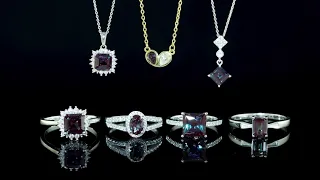 The Gem That Can’t Decide Its Colour 😳 #jewellery #alexandrite