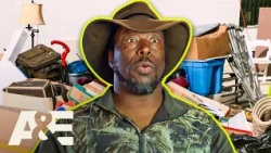 Ivy Scores a $2,315 Miscellaneous Locker | Storage Wars | A&E