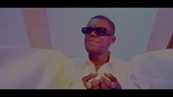 Da Hess - Mélodie Bang Bang (Clip officiel)