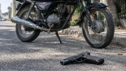 Armed criminals steal motorcycle from 60-year-old worker in San Antonio